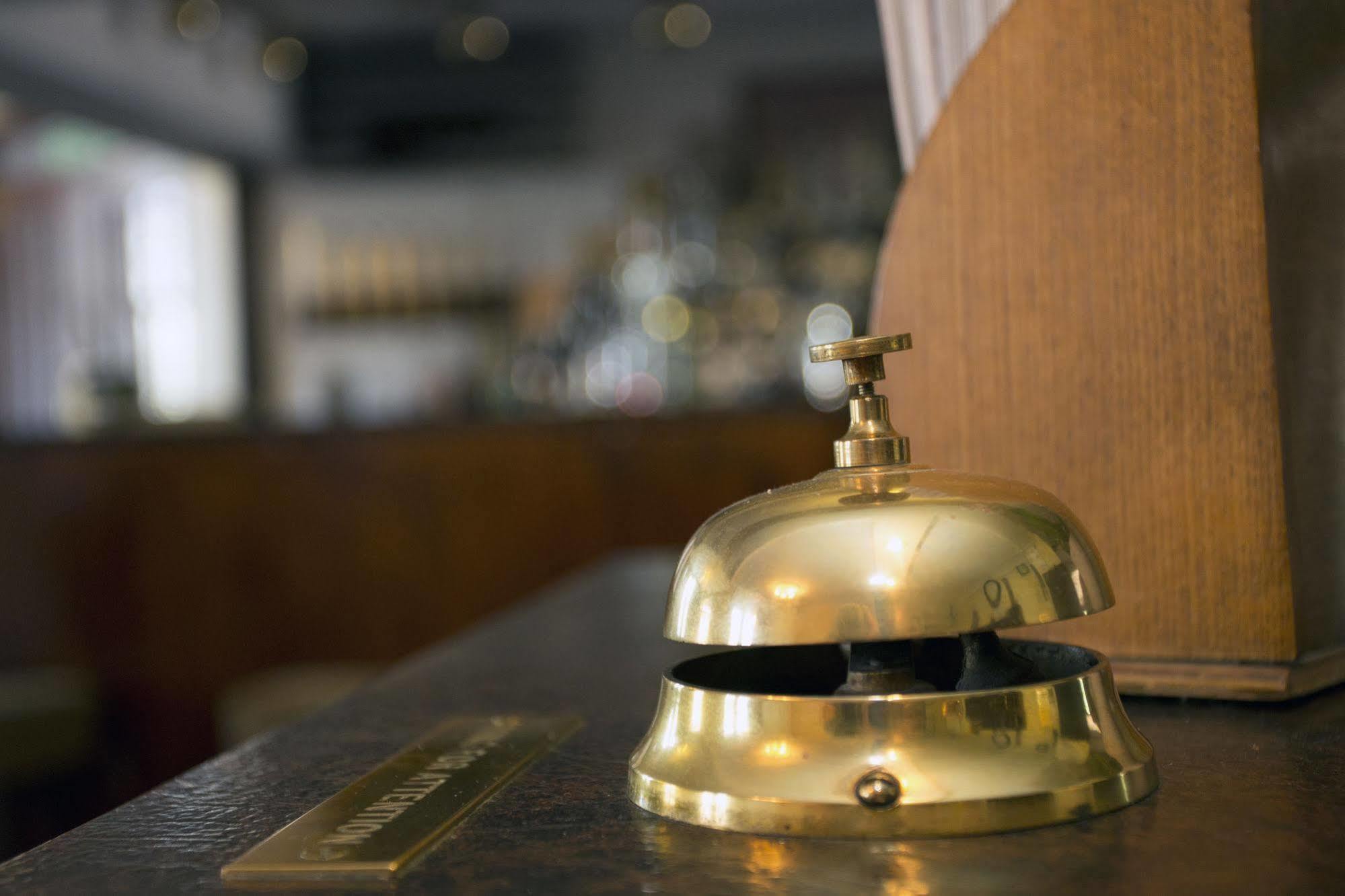 Oyo Ridgeway Hotel Chingford Extérieur photo